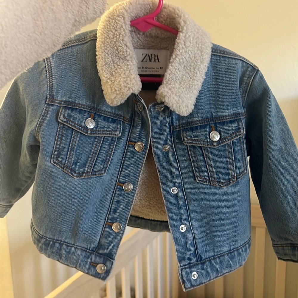 Zara Minnie Mouse jean jacket w Sherpa